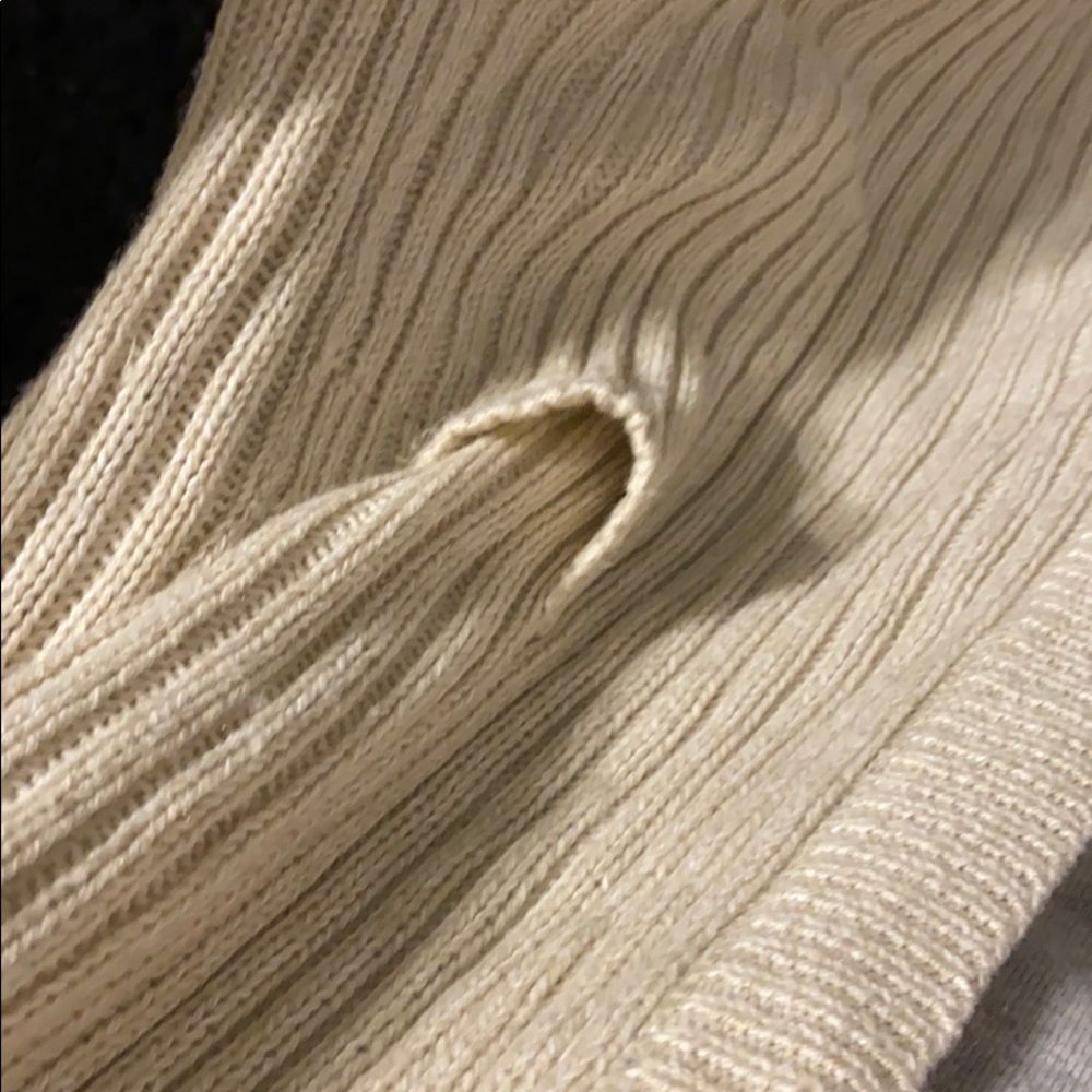 Cardigan - Picture 2 of 4